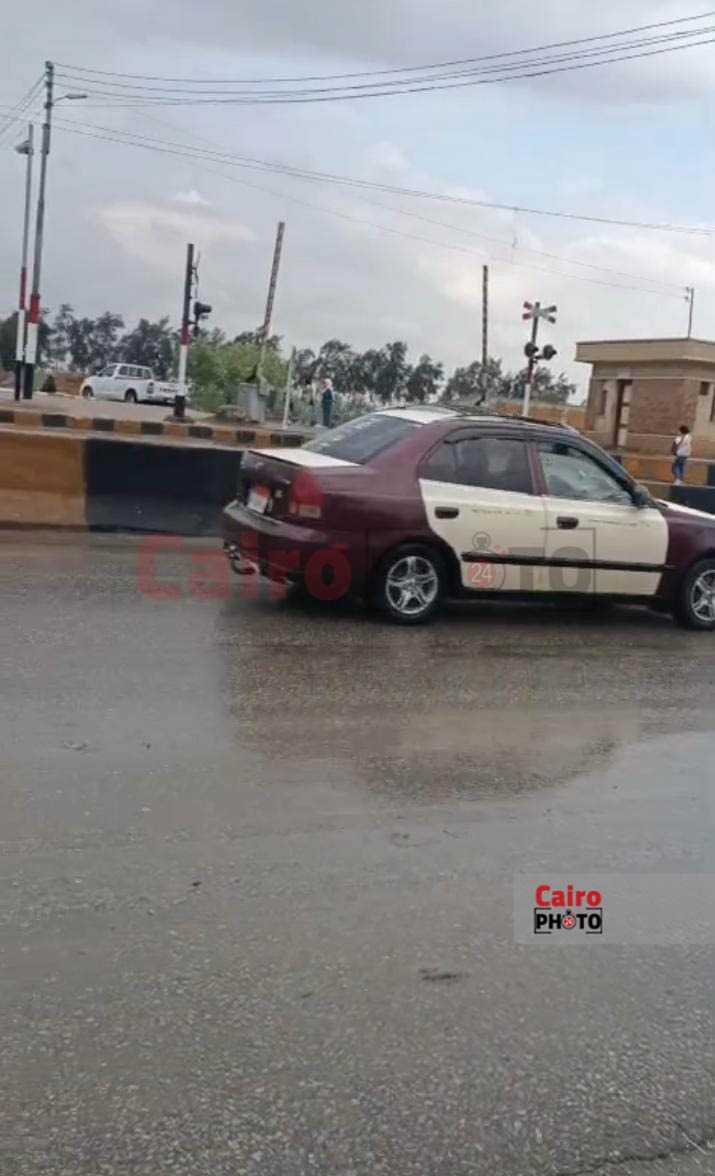 محافظ الدقهلية يتابع جهود رفع تجمعات مياه الأمطار