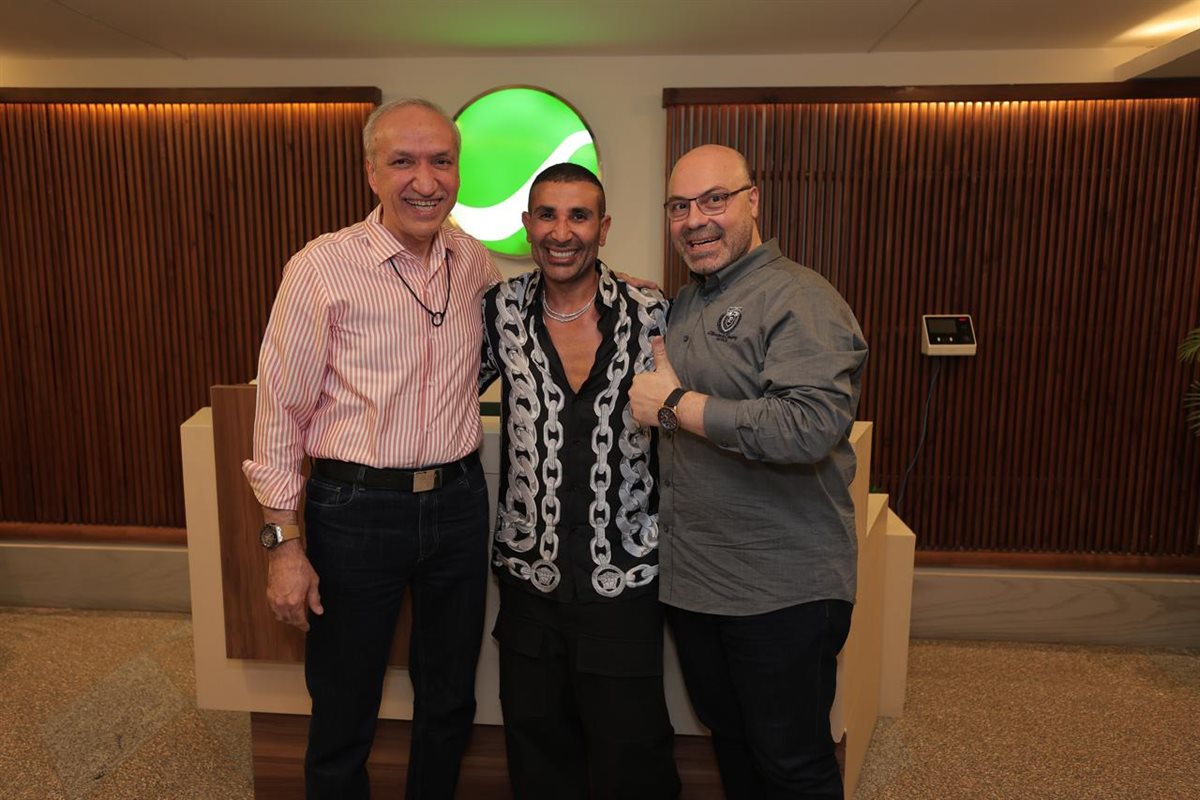  أحمد سعد يتعاقد مع شركة روتانا للموسيقى ويُعلق: أوعد جمهورى بتقديم كل مايرضيه 