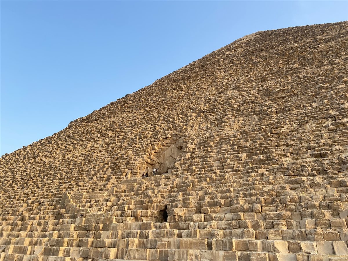 المدخل الأصلي للهرم الأكبر