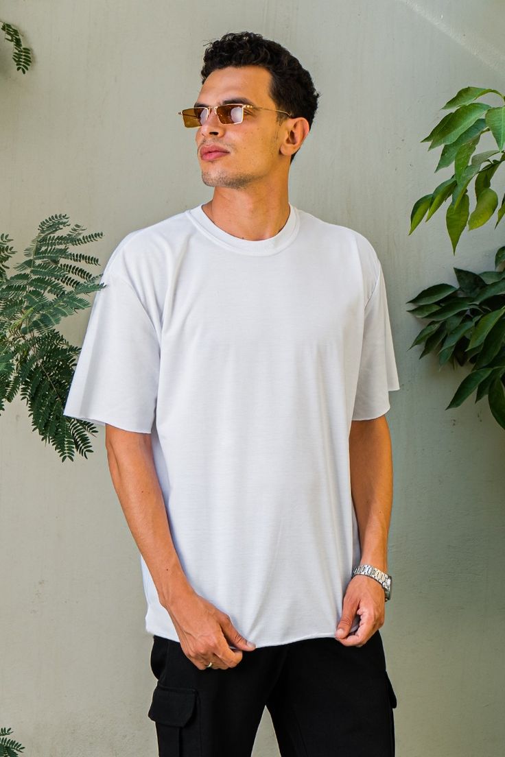 ملابس صيفية مريحة وعملية للرجال