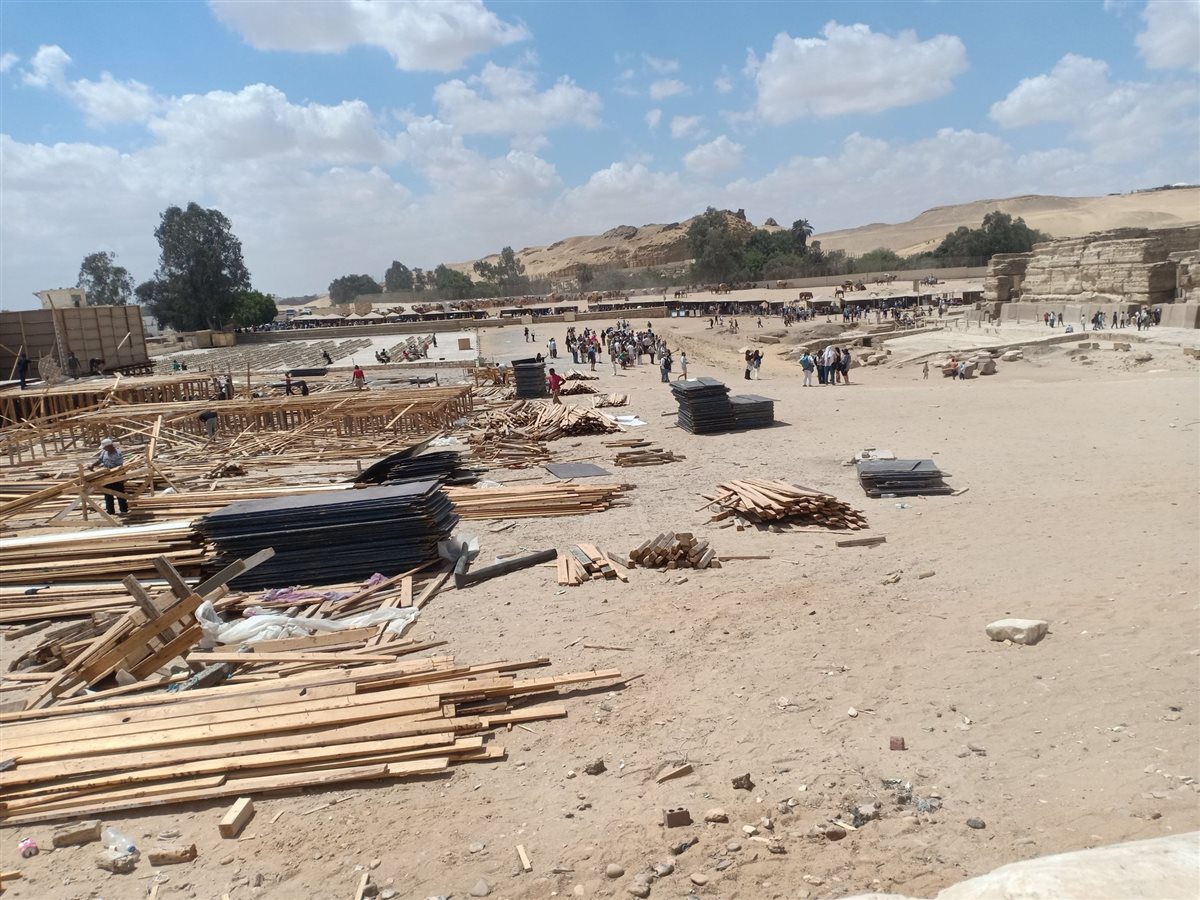  مسارح خشبية بمنطقة أهرامات الجيزة