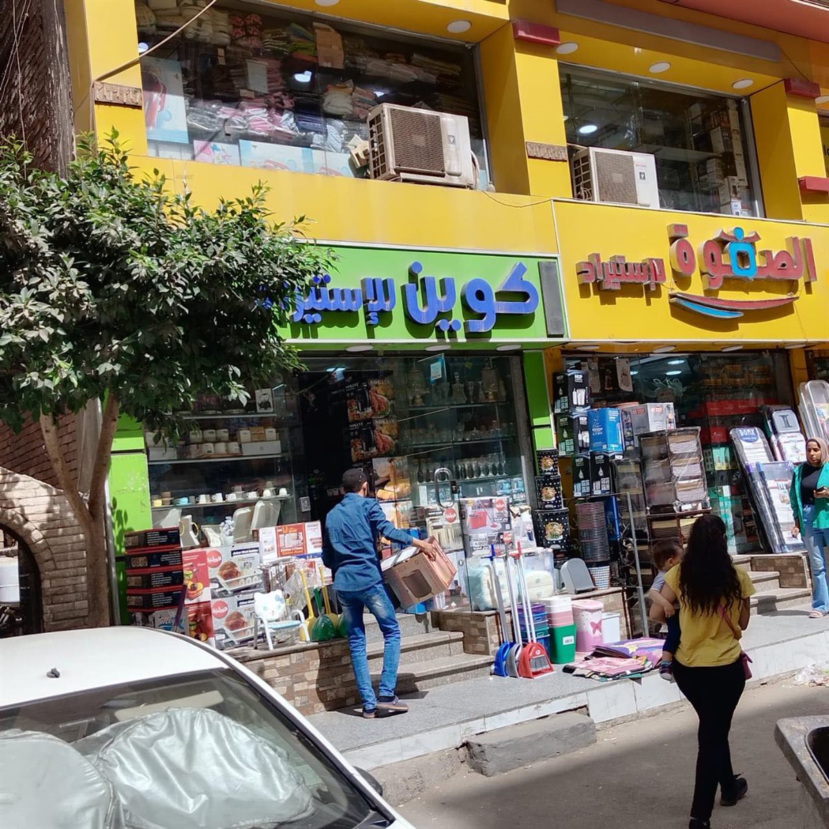 رئيس حي النزهة يقود حملات مكبرة لمواجهة تعديات المحال المخالفة: مستمرون لرفع ما يستجد من إشغالات