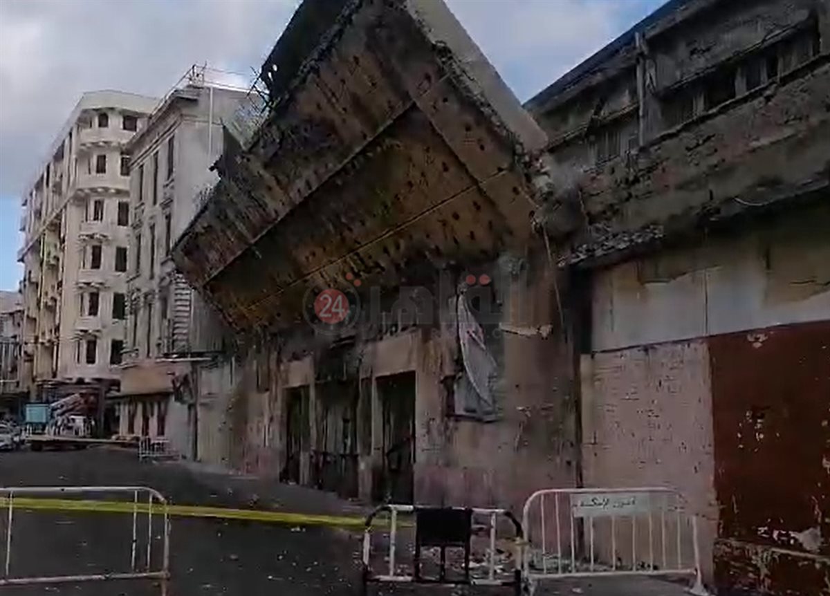 إزالة أجزاء من مبنى سينما ريكس بالمنشية لخطورتها على المواطنين بتوجيه من محافظ الإسكندرية