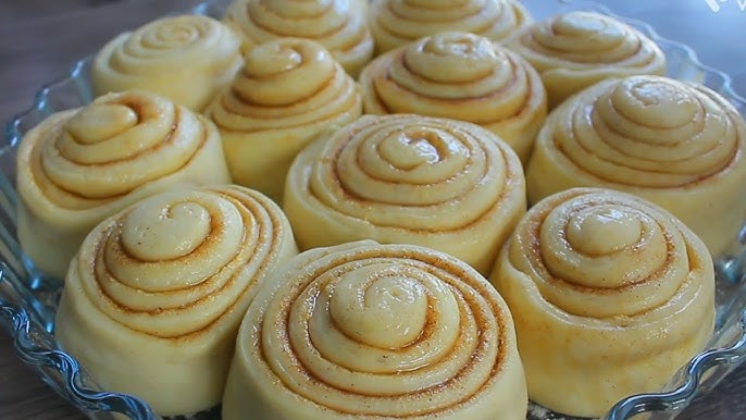 ما هي طريقة عمل مخبوزات بالقرفة والسكر؟