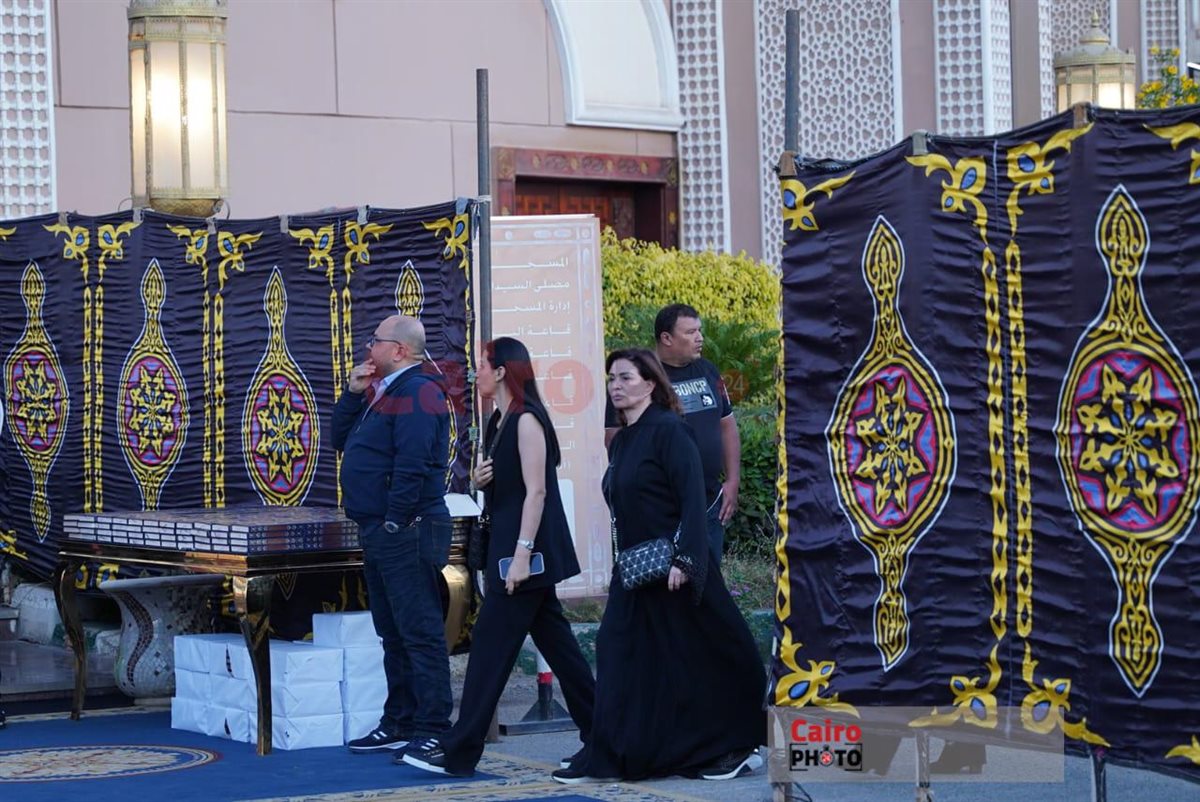 عزاء الدكتور وليد مصطفى رئيس مجلس أمناء القاهرة 24 بمسجد الشرطة بالشيخ زايد