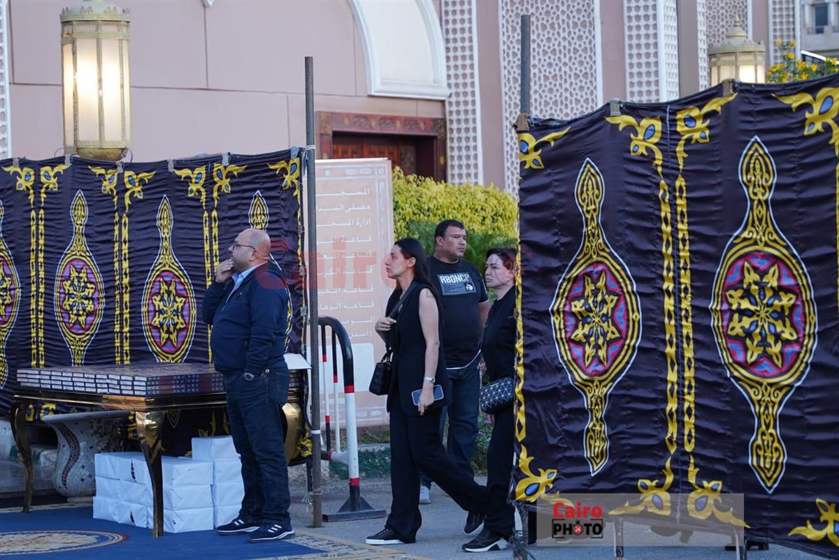 عزاء الدكتور وليد مصطفى رئيس مجلس أمناء القاهرة 24 بمسجد الشرطة بالشيخ زايد