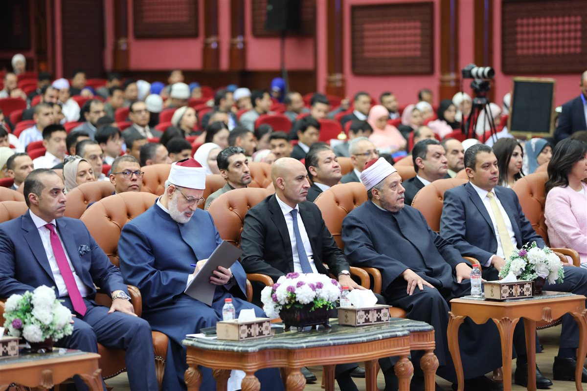 جانب من المؤتمر 