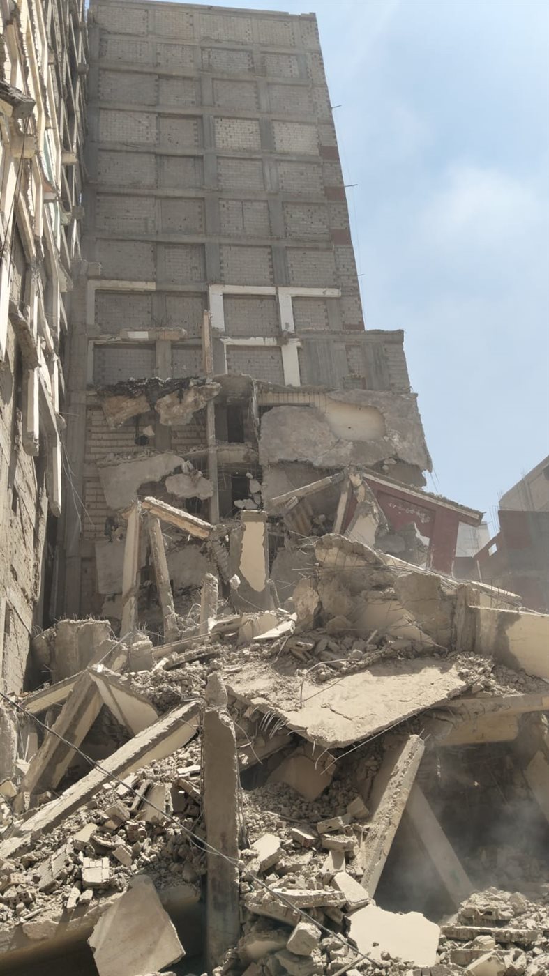 إزالة عقارين في الإسكندرية لخطورتهما على حياة المواطنين