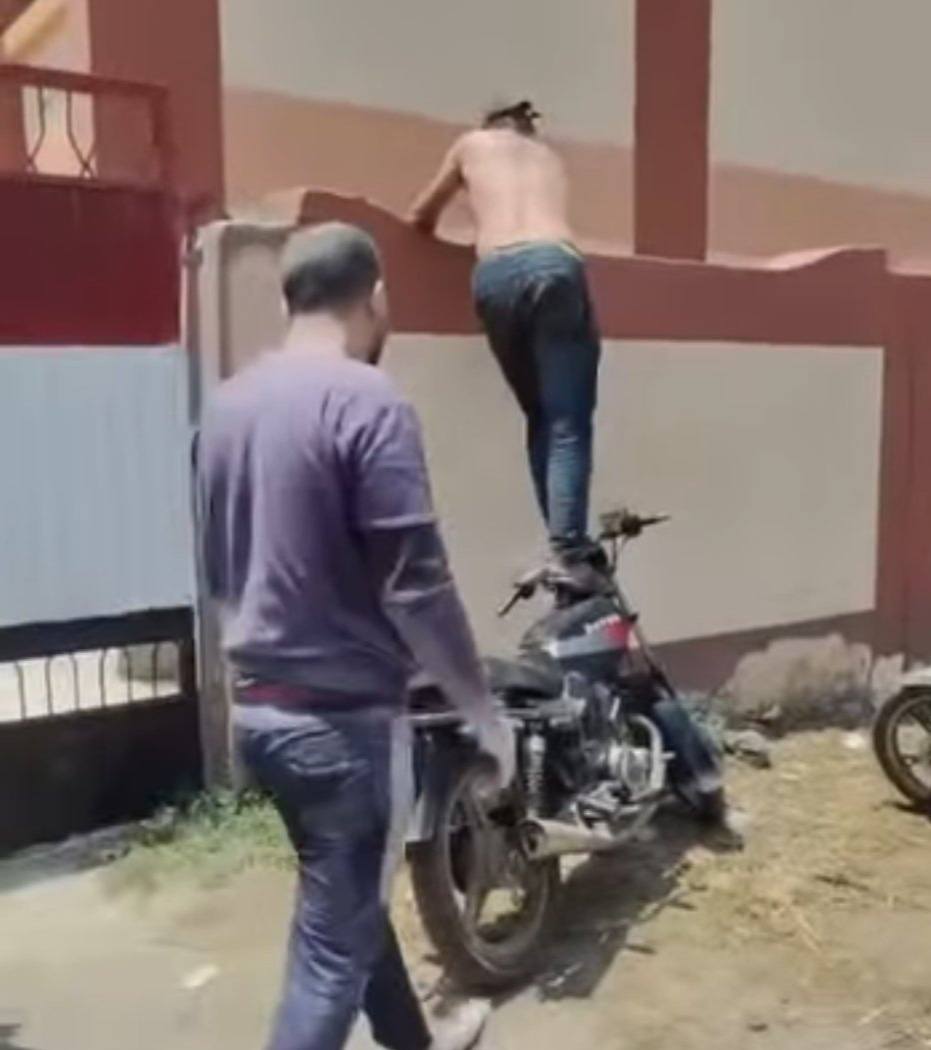 صور من الفيديو المتداول 