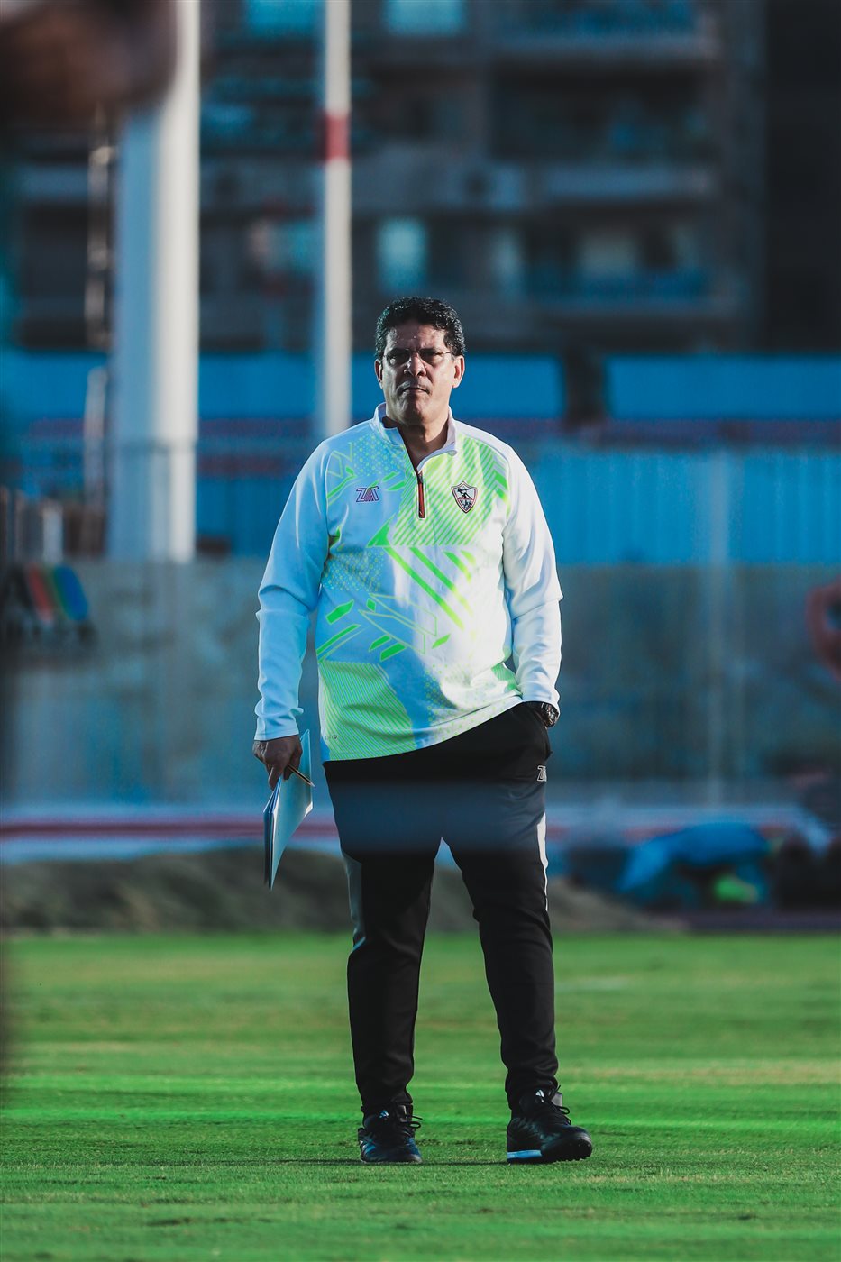 أيمن الرمادي 