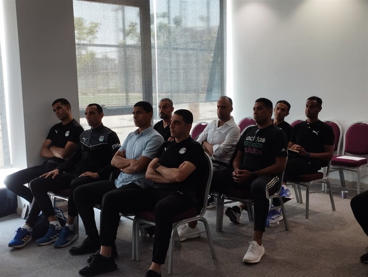 اجتماع حكام الـ VAR 1