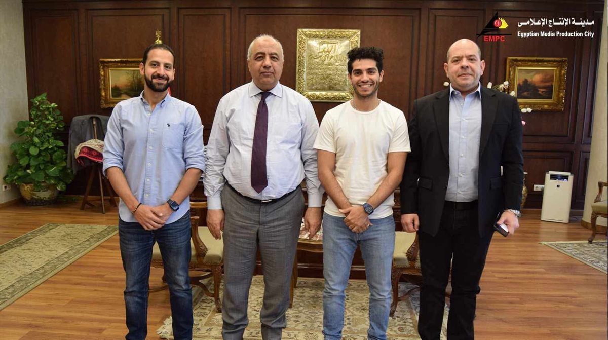 مينا مسعود يزور مدينة الإنتاج