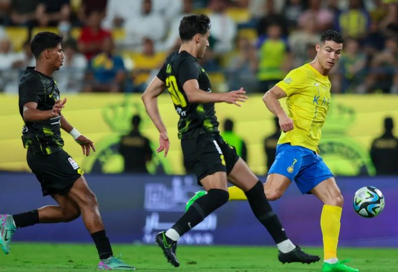 القنوات الناقلة لمشاهدة مباراة النصر ضد الاتحاد بث مباشر اليوم في كلاسيكو السعودية