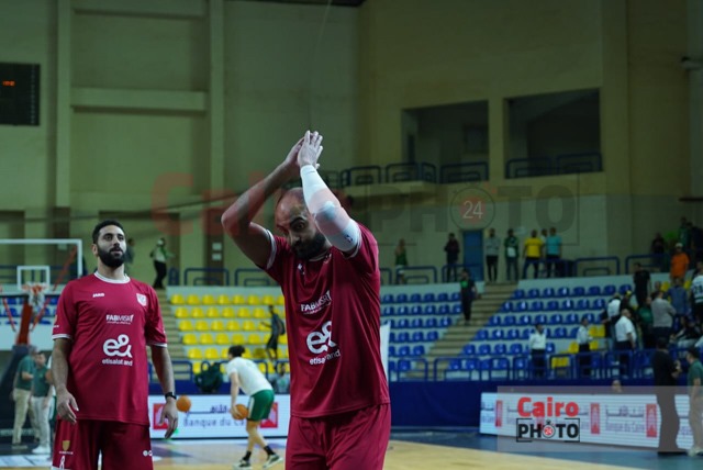 سلة الأهلي والاتحاد