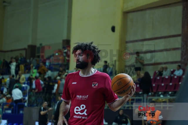 سلة الأهلي والاتحاد