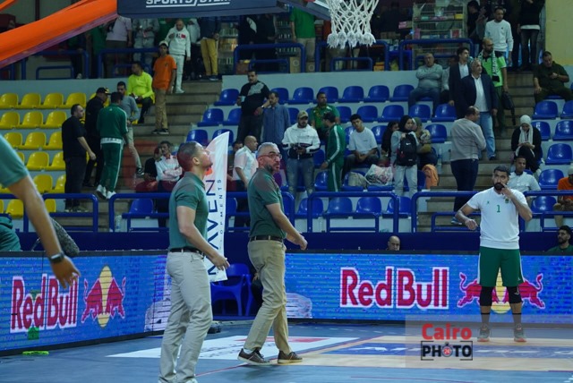 سلة الأهلي والاتحاد