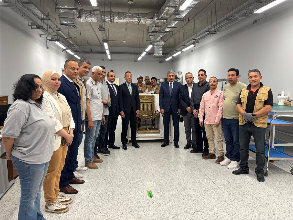المتحف المصري الكبير يستقبل 163 قطعة من كنوز الملك توت عنخ آمون