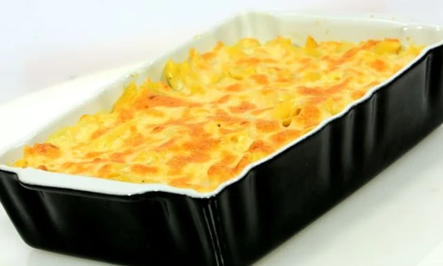 طريقة عمل بطاطس بالبسطرمة والبشاميل