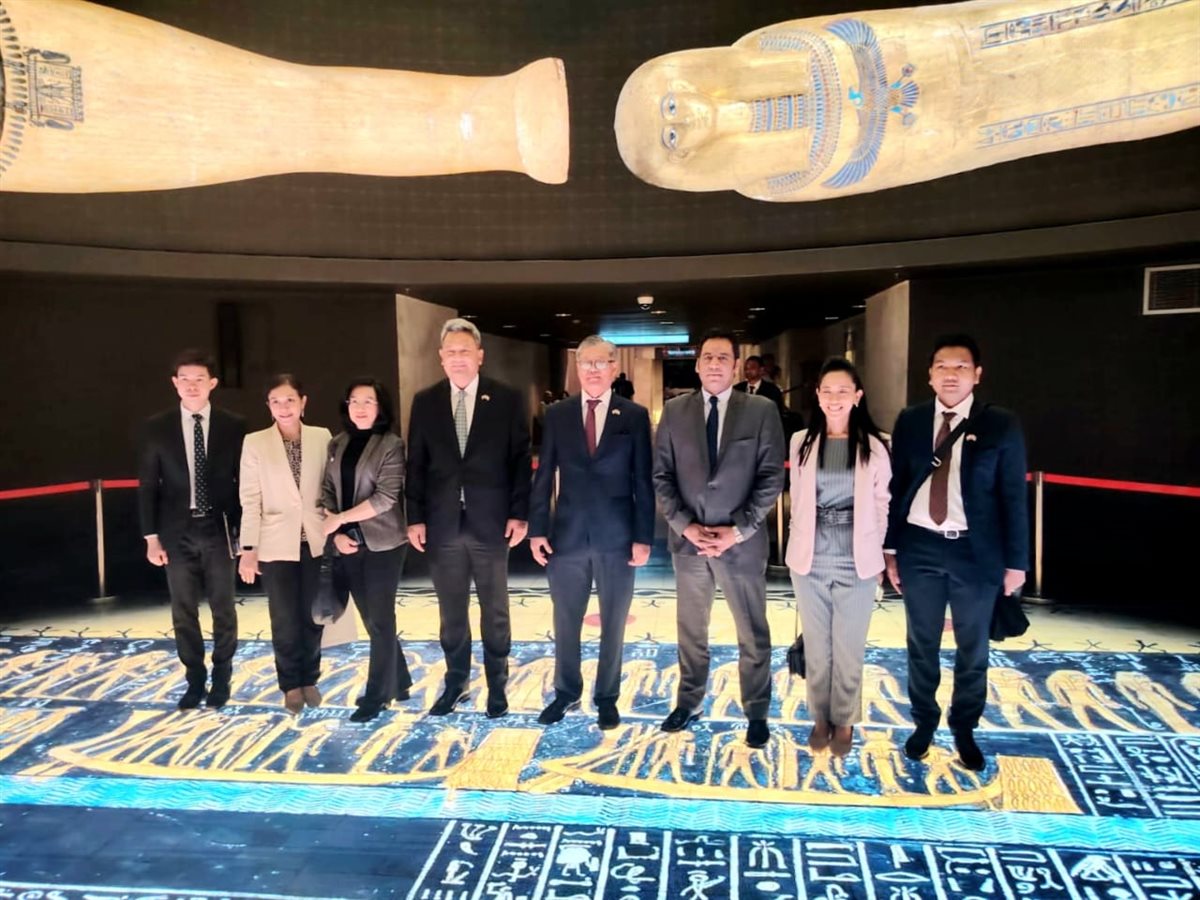 جانب من الزيارة 