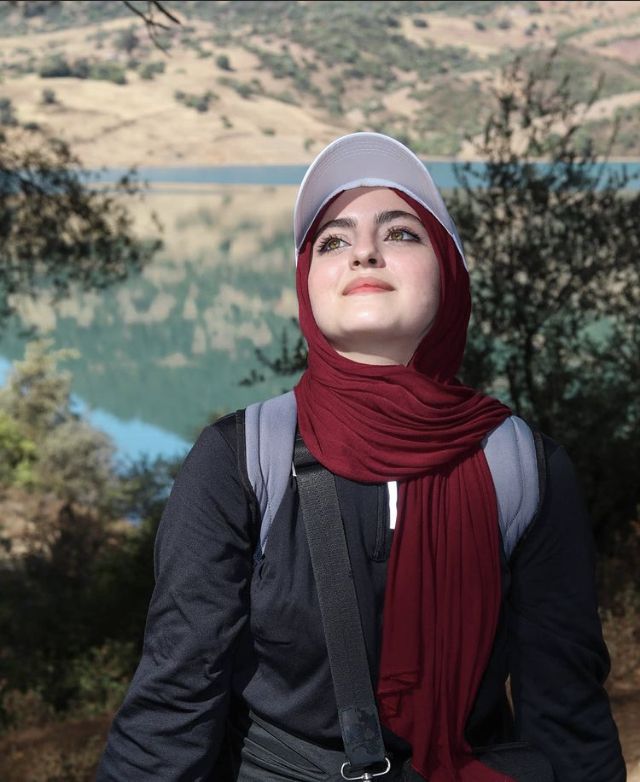 بنات طبيعية كيوت