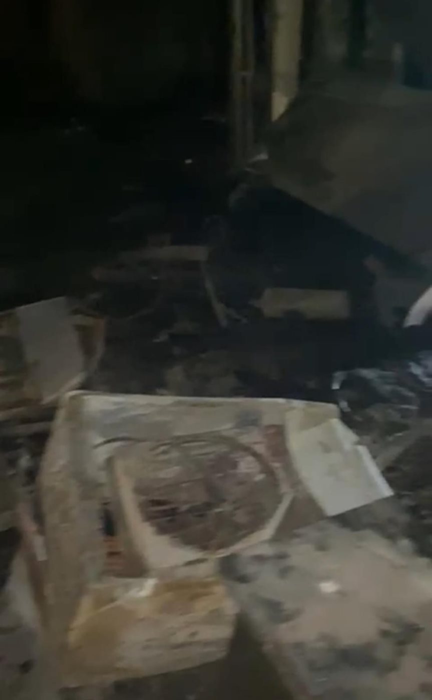 آثار مروعة لحريق مطعم سيتي كريب ومحل أحذية مجاور بميدان سفير