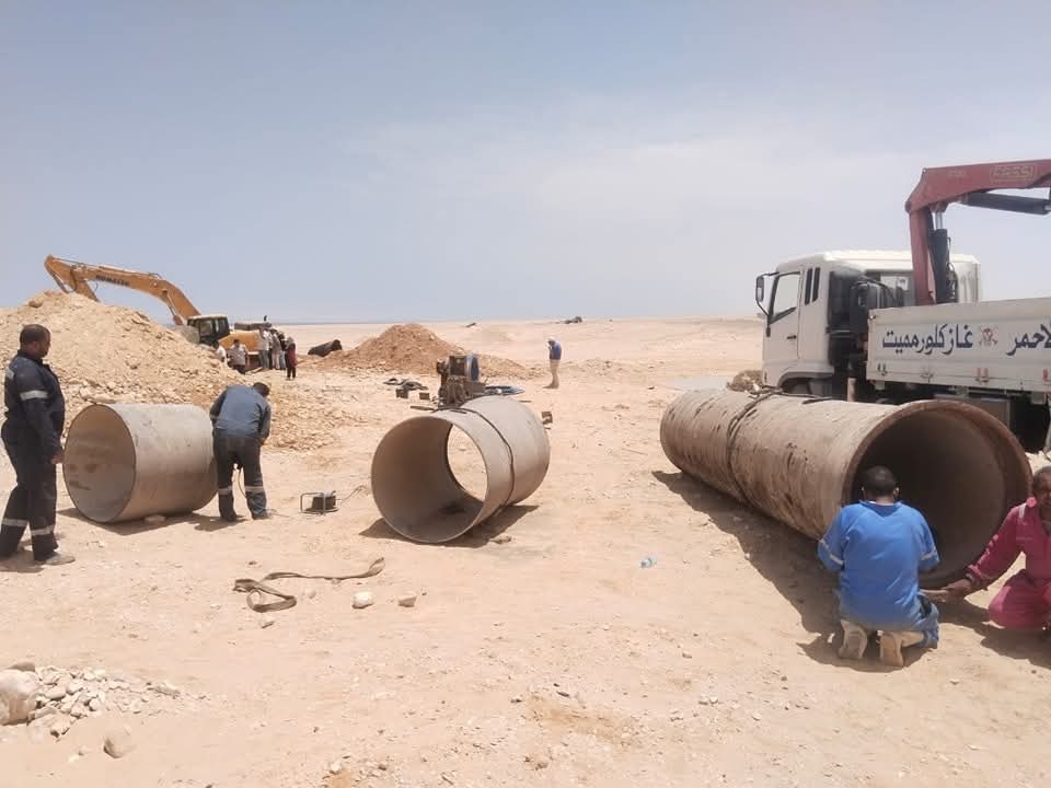 إصلاح كسر خط مياه الكريمات 