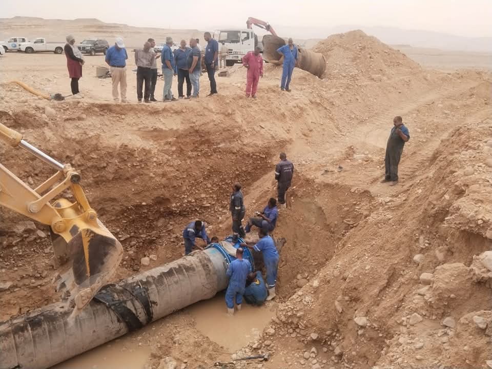 إصلاح كسر خط مياه الكريمات 