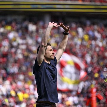 ألونسو يودع جماهير ليفركوزن