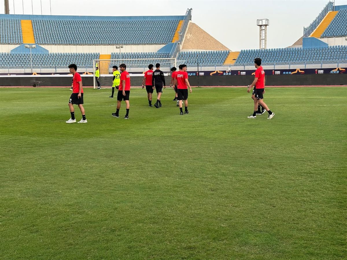 محاضرة حماسية لمنتخب الشباب قبل مواجهة غانا