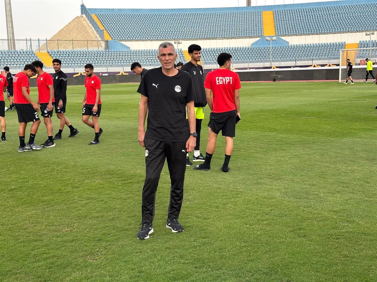 محاضرة حماسية لمنتخب الشباب قبل مواجهة غانا