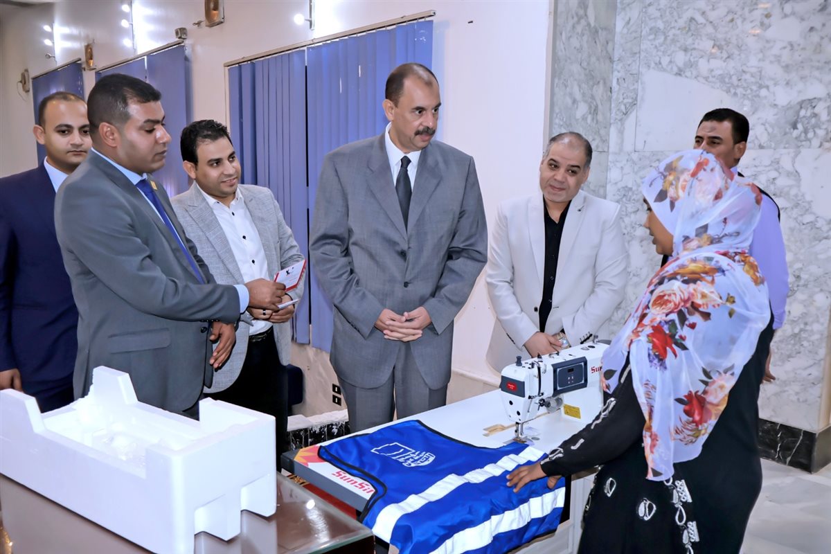 تسليم ماكينات خياطة بسوهاج