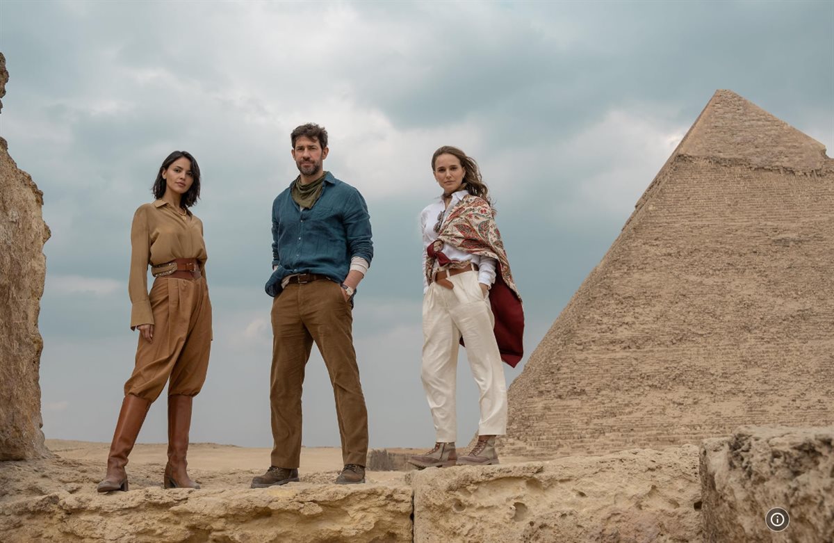 مشاهد من كواليس تصوير فيلم Fountain of &nbsp;Youth في أهرامات الجيزة