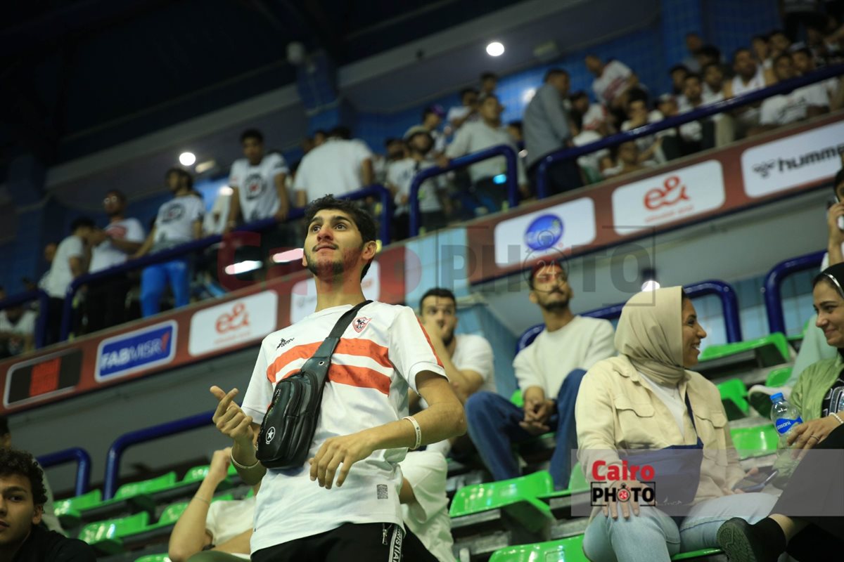 يد الأهلي والزمالك (2)