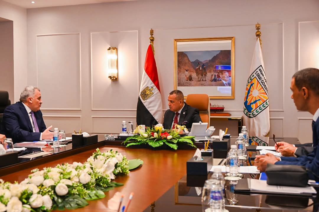 محافظ جنوب سيناء يبحث مشاكل الصيد بالمحافظة