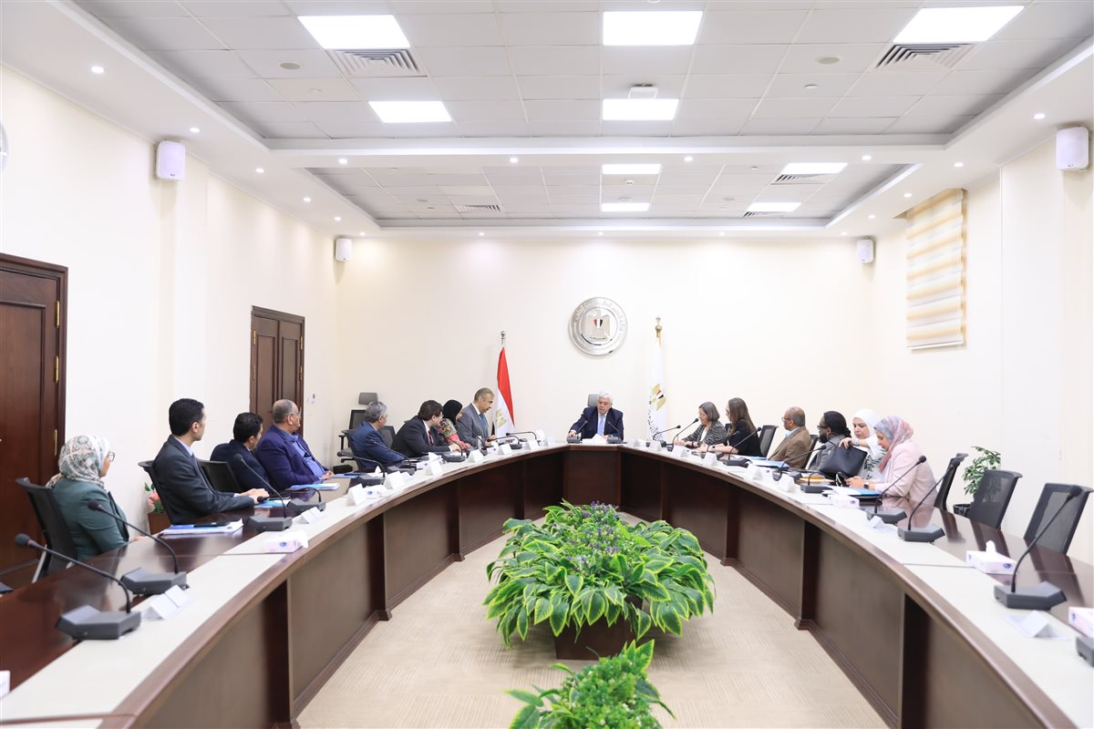 توقيع مذكرة تفاهم بين أكاديمية البحث العلمي والتكنولوجيا ومؤسسة البحث والتطوير بجامعة ولاية وست فيرجينيا بالولايات المتحدة الأمريكية