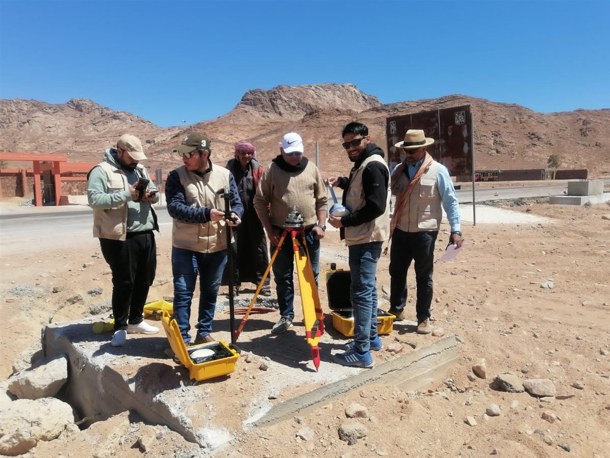 جانب من تدريب الأثريين