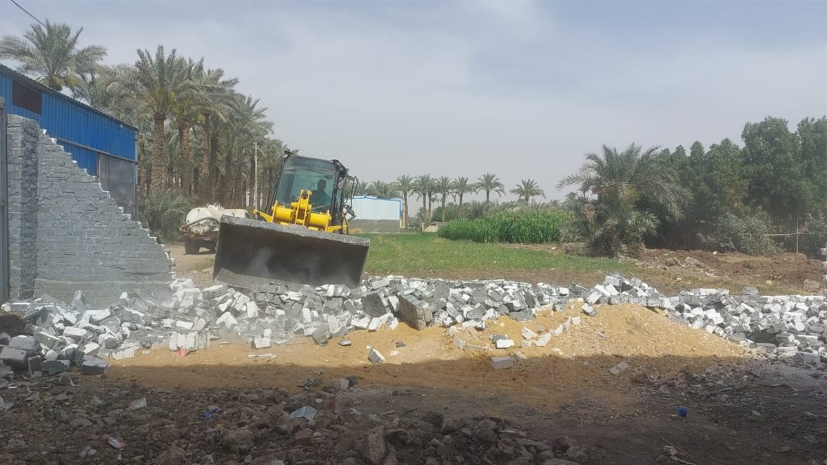 إزالة 21 حالة تعدٍ بالبناء المخالف على الأراضي الزراعية