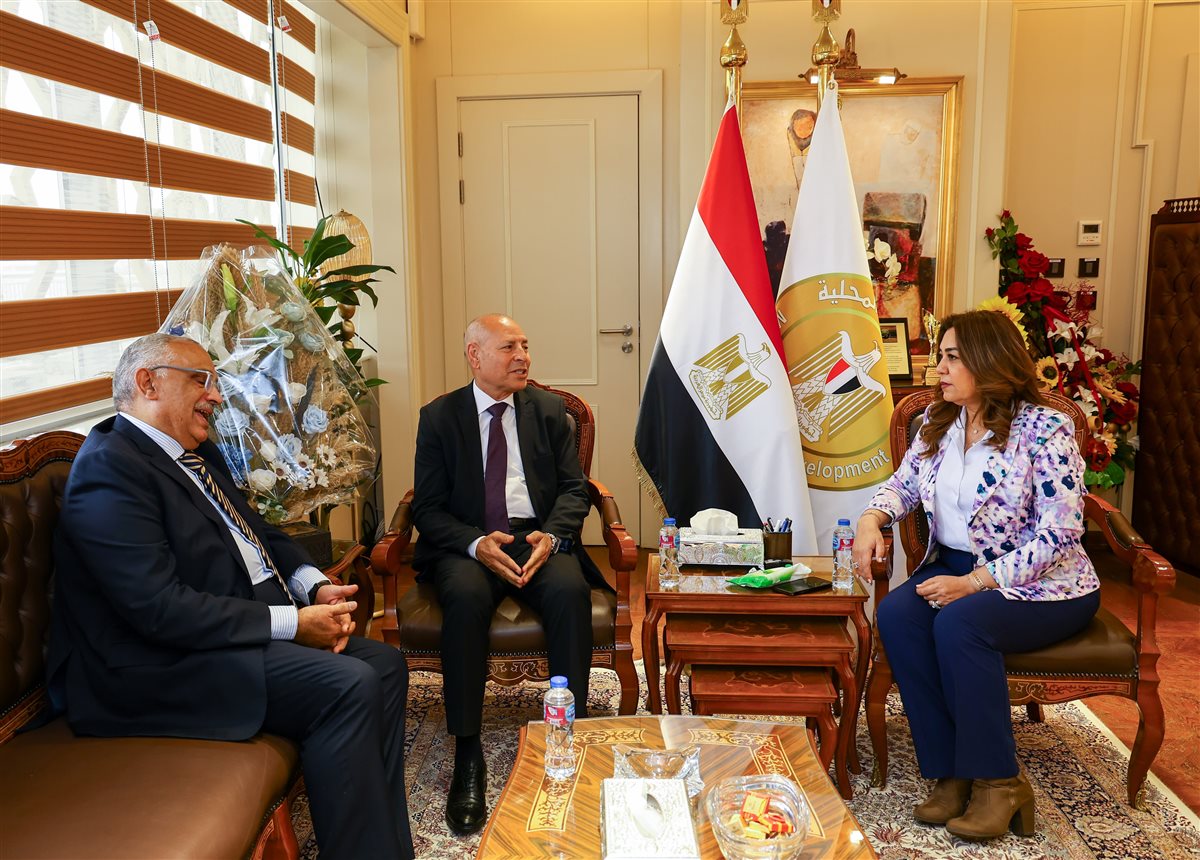 جانب من الاجتماع 