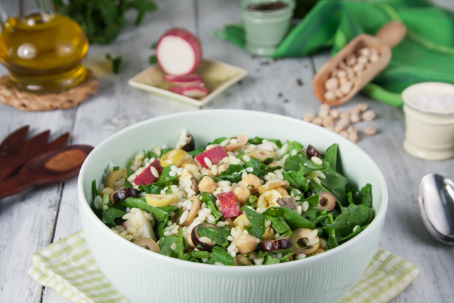 سلطة لسان عصفور