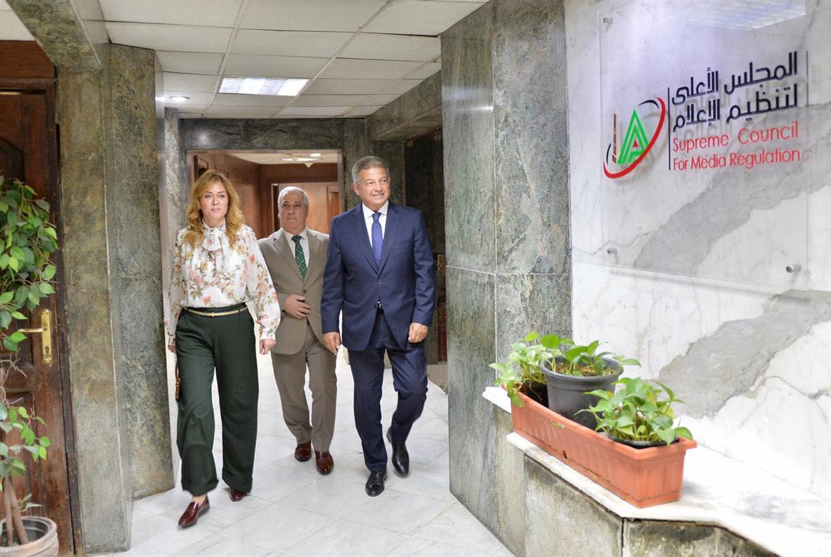 رئيس الأعلى للإعلام يستقبل رئيس الوطنية للصحافة ومدير الأكاديمية الوطنية للتدريب