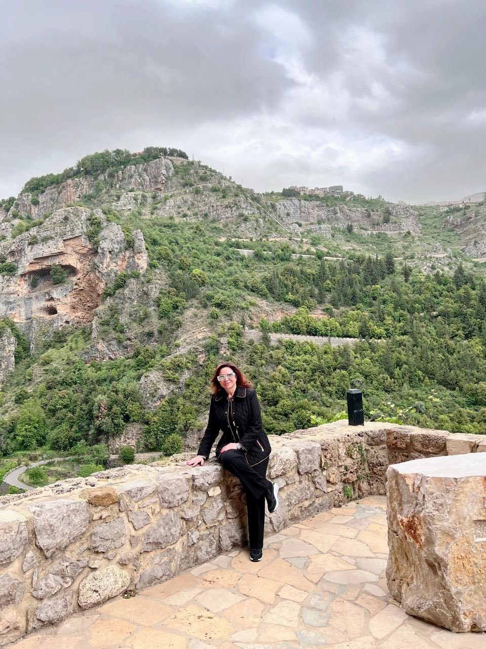 جولة خاصة لـ إلهام شاهين وماجدة الرومي وكلوديا مارشيليان في لبنان