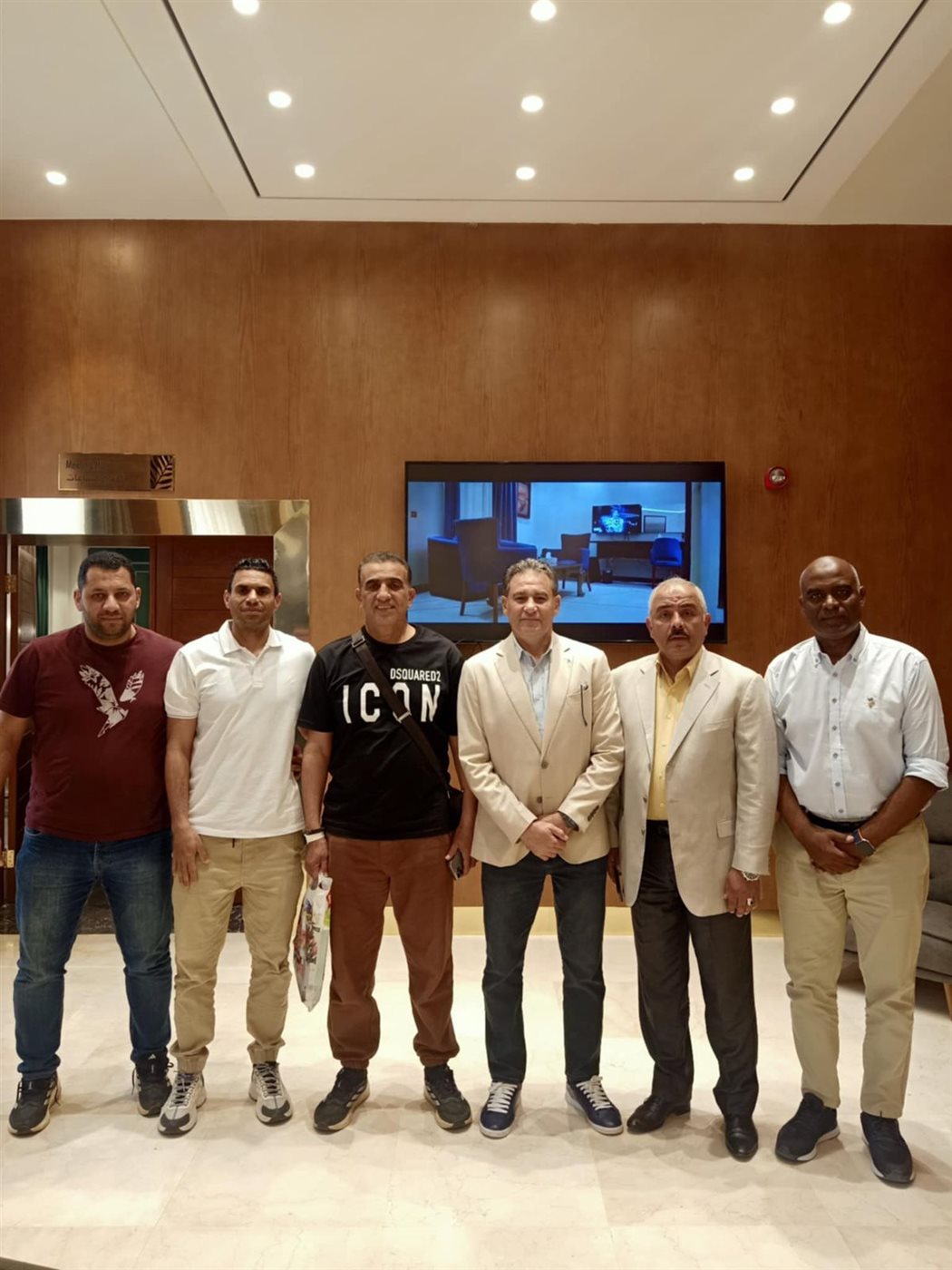 التحدى الليبي يكرم خالد جلال وجهازه بعد نهاية الموسم