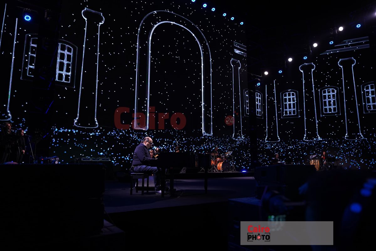 هبة طوجي تتألق في حفلها في مصر بـ هايد بارك