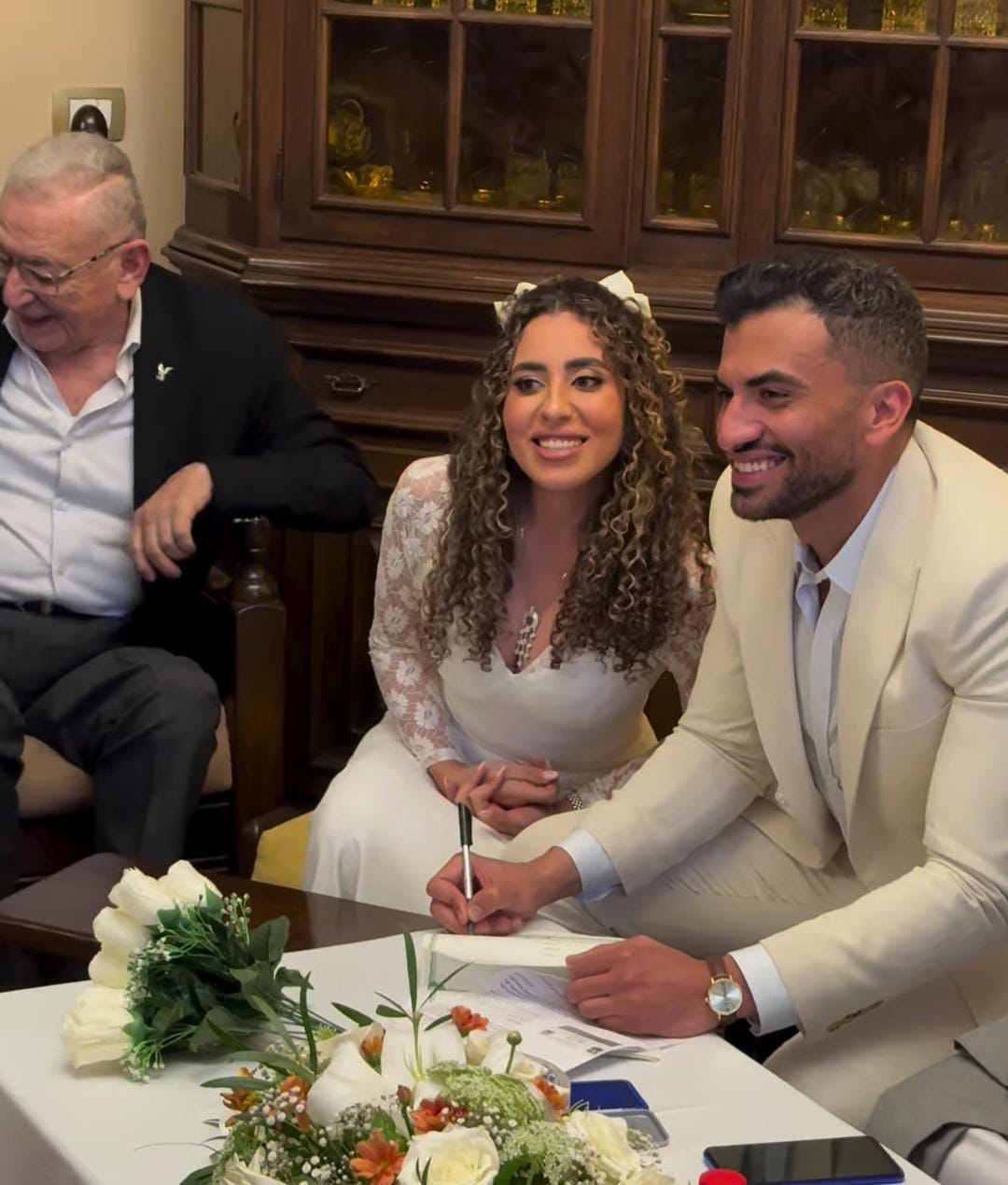 الشاعرة الغنائية منة عدلي القيعي تحتفل بقعد قرانها على يوسف حشيش