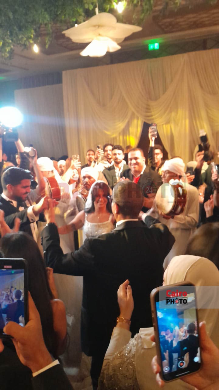 بحضور نجوم الفن.. حفل زفاف هيا كتكت ابنة أمل رزق