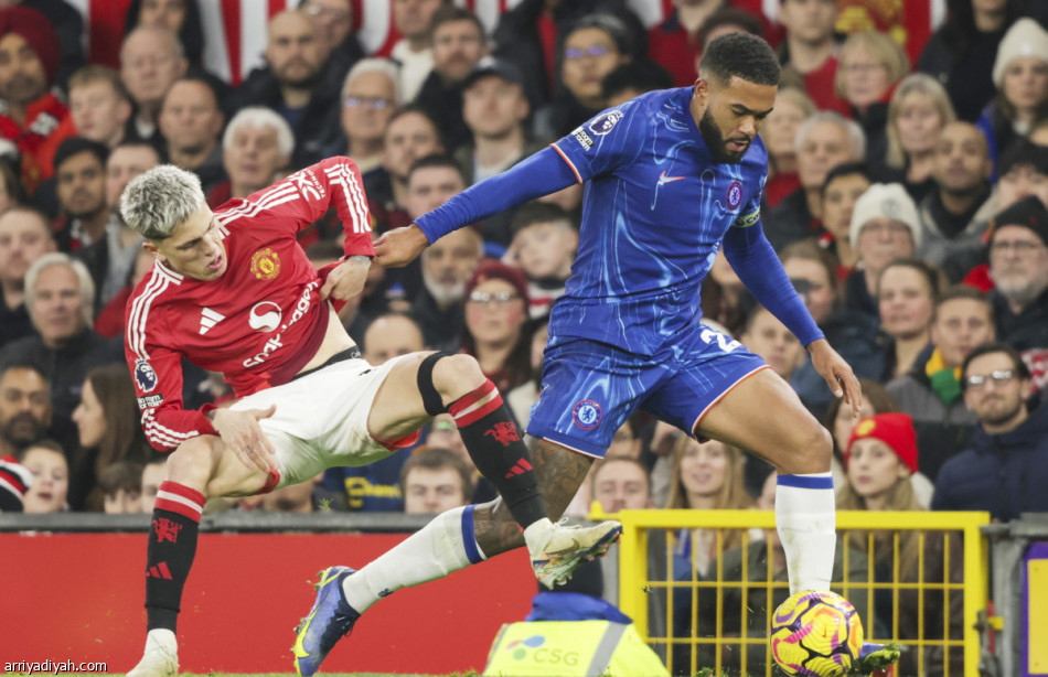 القنوات الناقلة لمشاهدة مباراة تشيلسي ومانشستر يونايتد بث مباشر اليوم في الدوري الإنجليزي الممتاز