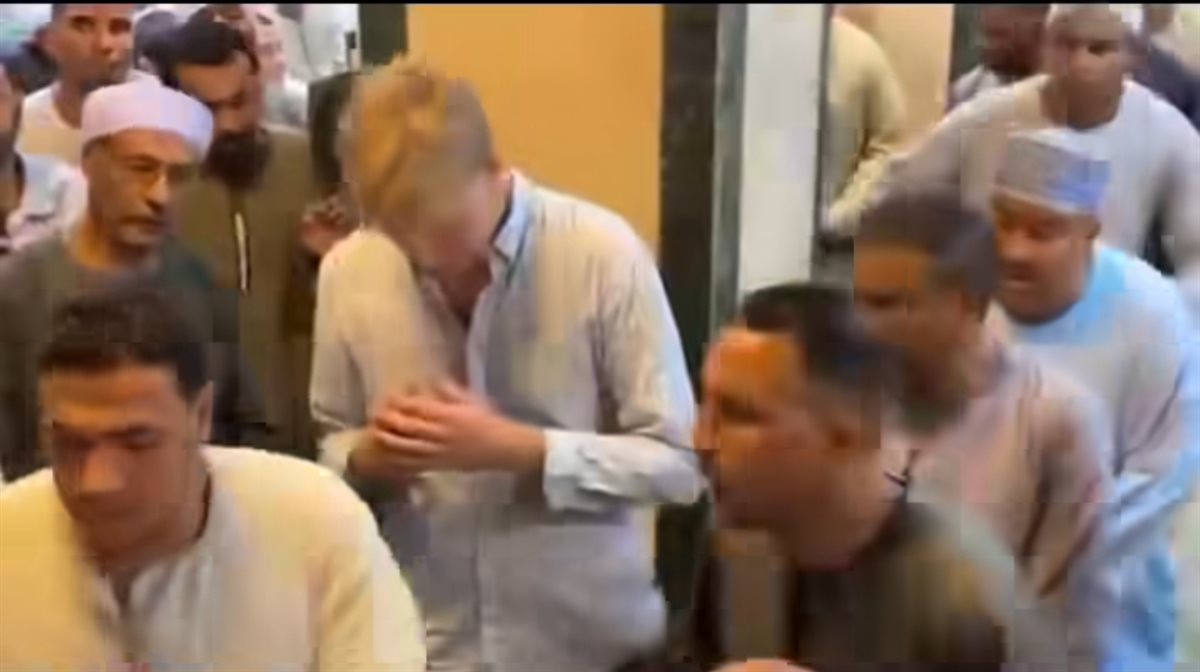 كرس في الحضرة وجلسات الذكر