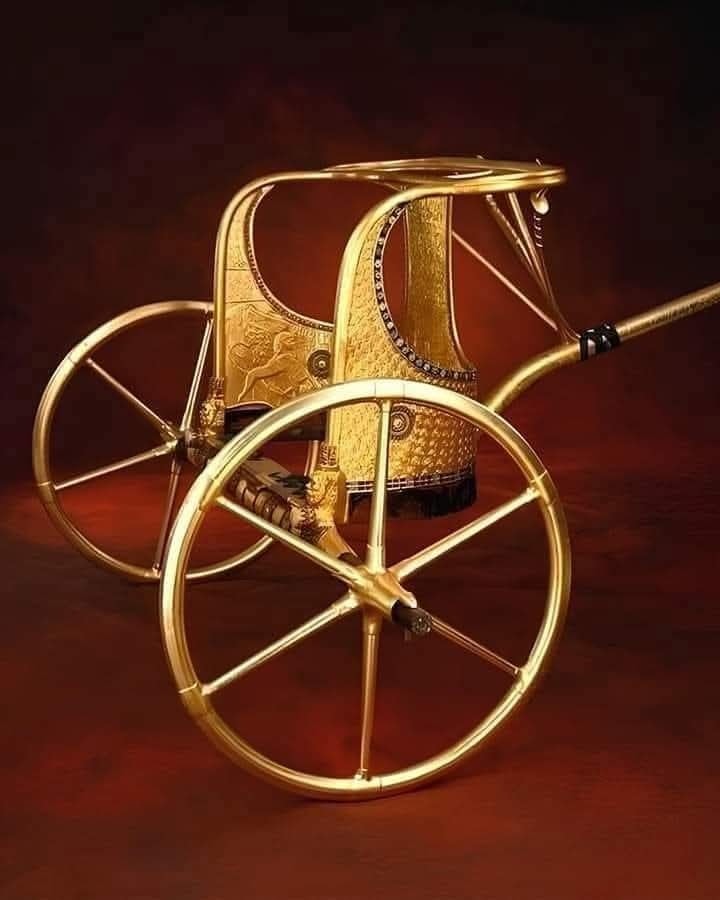  إحدي العربات الحربية لـ الملك توت عنخ آمون 