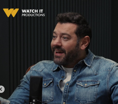 الفنان عمرو يوسف