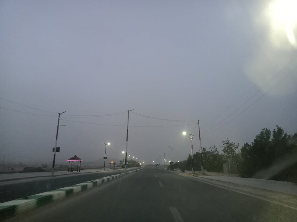 عواصف ترابية تضرب الوادى الجديد